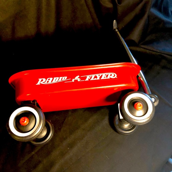 Radio Flyer Mini Red Wagon Decor - Picture 4 of 5